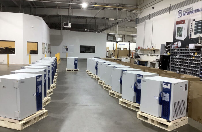 Ai RapidChill 4 CF -86°C Stackable Ultra low Freezer UL 110V - Image 15